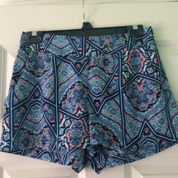 High Waisted Shorts - Picture 1 of 2